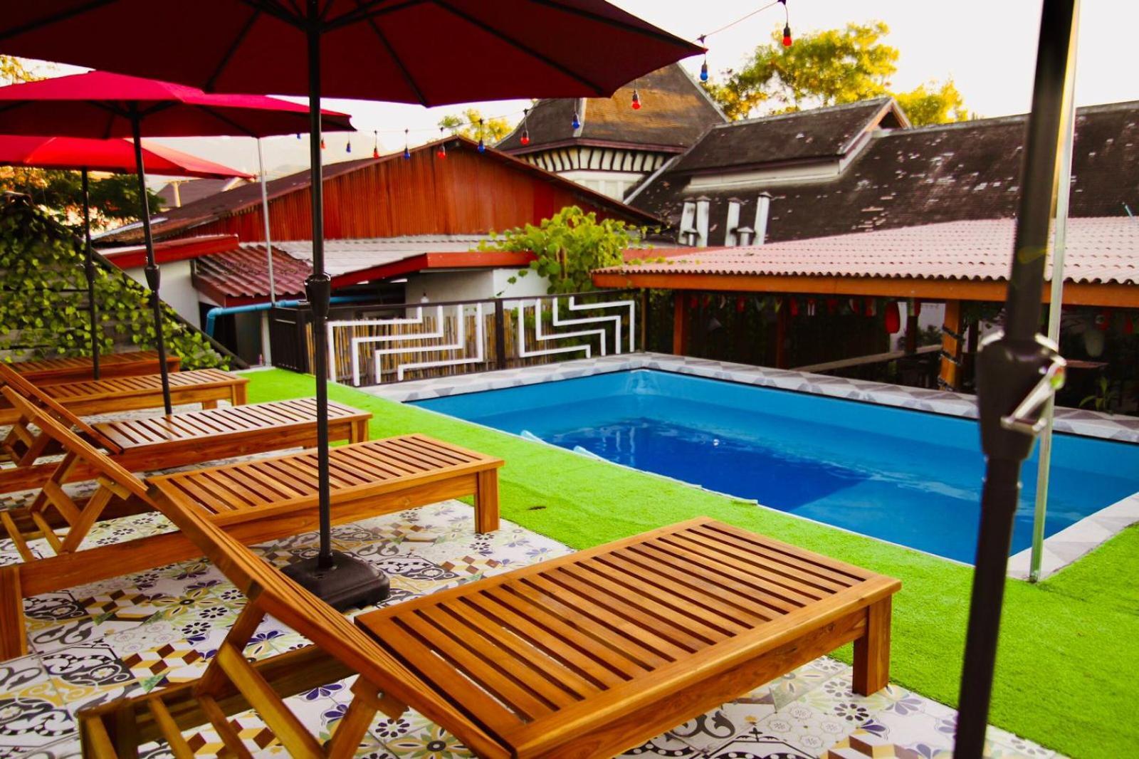 Chanthavong Hostel Luang Prabang Buitenkant foto